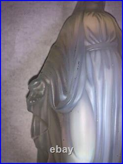 Etling France Statuette Art Déco Vierge Miraculeuse Verre Opalescent