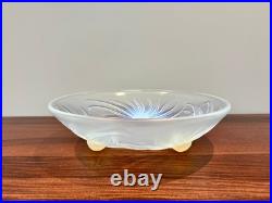 Etling Grande coupe Art Deco en verre opalescent signée