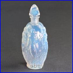 Flacon à Parfum Verre Opalescent Nymphes Nues Dansantes Verrier Sabino Art Déco