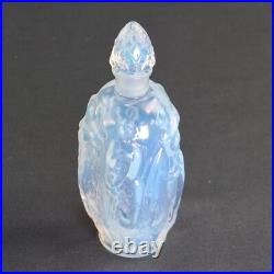 Flacon à Parfum Verre Opalescent Nymphes Nues Dansantes Verrier Sabino Art Déco