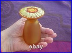 Flacon de parfum ancien Margerite en verre givré émail Art déco