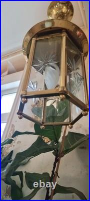 French Art Deco Bronze lustre in hexagonal shape with six thick cut glass panels