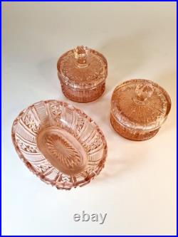 Garniture de toilette Art Déco rose poudré Verrerie de Scailmont
