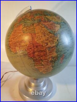 Globe terrestre ancien en verre éclairage mappemonde art déco