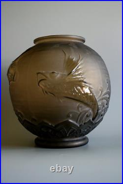 Grand Vase Ancien Art Deco Pierre D'avesn Poisson Volant En Verre