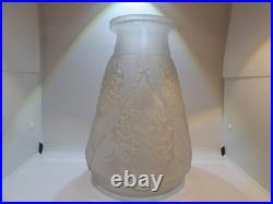 Grand Vase Art Déco en Verre Moulé Irisé Signé Dessous Muller Frères Lunéville