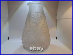 Grand Vase Art Déco en Verre Moulé Irisé Signé Dessous Muller Frères Lunéville