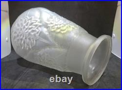 Grand Vase Art Déco en Verre Moulé Irisé Signé Dessous Muller Frères Lunéville