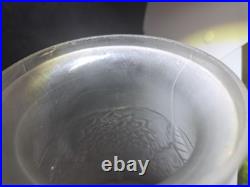 Grand Vase Art Déco en Verre Moulé Irisé Signé Dessous Muller Frères Lunéville