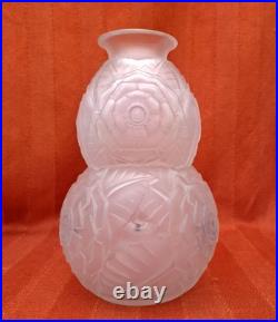 Grand Vase Muller Frères Lunéville signé Art Déco coloquinte moderniste verre