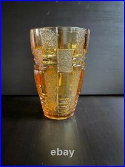 Grand vase Art Déco attrib Daum décor géometrique rare jaune verre soufflé-moulé