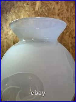 Grand vase boule, verre opalescent art déco, poisson, era Sabino, Lalique