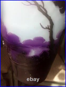 Grand vase en pate de verre dégagé à l'acide daum gallé art deco décors lacustre