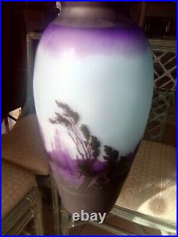 Grand vase en pate de verre dégagé à l'acide daum gallé art deco décors lacustre