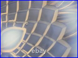 Grande Coupe Art Deco Verre Opalescent Décor Relief Geometrique Glass Cup