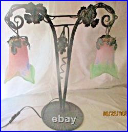 Grande Lampe Art Deco En Fer Forgé 2 Tulipes Pate De Verre Le Verre Francais