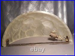 Grosse paire appliques lampe murale en verre art deco 1930 sculpture florale