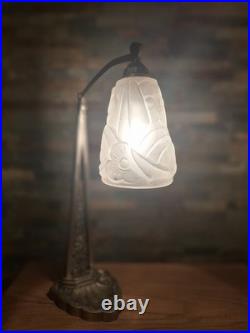 Lampe Art Deco Bronze Argenté + Pate Verre Pressé Degue. Lamp French