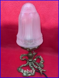 Lampe Art Déco Bronze Patiné Tulipe Verre Dépoli Décor Rubans XXe