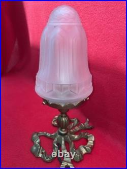Lampe Art Déco Bronze Patiné Tulipe Verre Dépoli Décor Rubans XXe