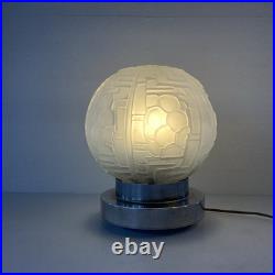 Lampe Art Deco Globe Fleur Stylisées Verre Attribué Vianne 1930