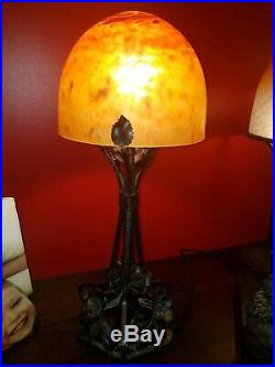 Lampe Art Deco fer forge pate de verre daum nancy france schneider muller