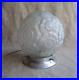 Lampe Globe Art Déco Verre Satiné Fleurs En Relief Fonctionne