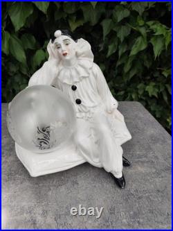 Lampe Pierrot Art Déco porcelaine blanche globe verre vintage veilleuse 1930