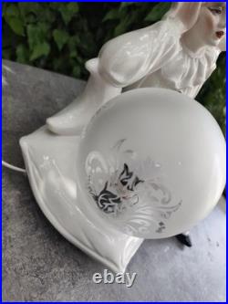 Lampe Pierrot Art Déco porcelaine blanche globe verre vintage veilleuse 1930