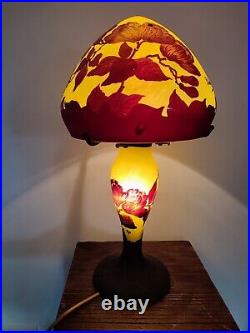 Lampe TIP SCHNEIDER Art Déco FLEURS pâte verre signée Art Nouveau? PETIT PRIX