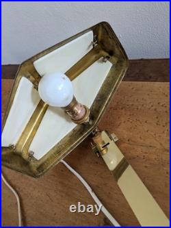 Lampe art déco PIROUETT de direction en laiton poli avec verres en albatrinne co
