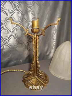 Lampe champignon art déco 1920 en bronze doré sculpture floral dôme en verre