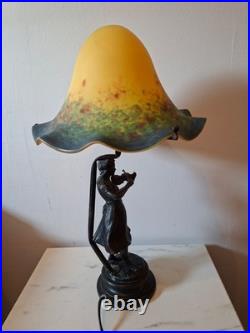 Lampe de bureau art déco Violoniste globe signé le Verre Français pâte De Verre
