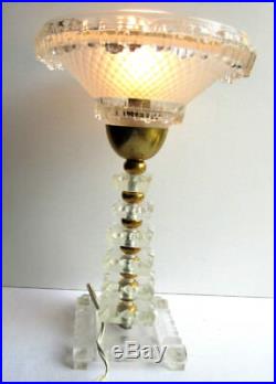 Lampe de table 7 plaques altuglas, 7 boules métal doré, vasque verre EZAN France
