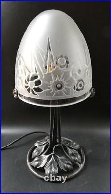 Lampe époque Art Déco fer forgé et globe gravé acide ERA Muller Daum