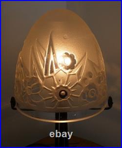Lampe époque Art Déco fer forgé et globe gravé acide ERA Muller Daum