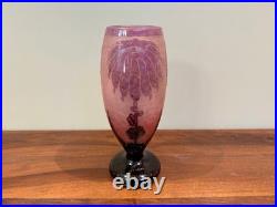 Le Verre Français Ancien vase Art Déco. Dahlias. Charles Schneider