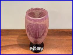 Le Verre Français Ancien vase Art Déco. Dahlias. Charles Schneider