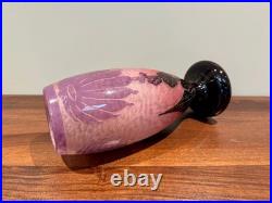 Le Verre Français Ancien vase Art Déco. Dahlias. Charles Schneider