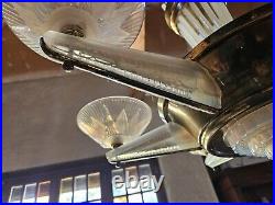 Lustre Art Deco en verre moulé Opalescent Ezan Boris Lacroix Chrome Et Bronze