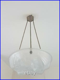 Lustre Art Déco vasque en verre presse, moule signé MOUYNET, chandelier light