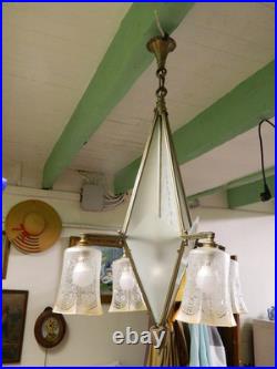 Lustre Art déco avec 4 tulipes et des verres dépoli