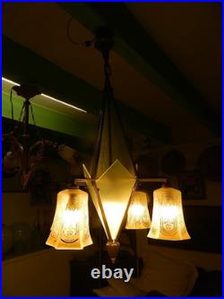 Lustre Art déco avec 4 tulipes et des verres dépoli