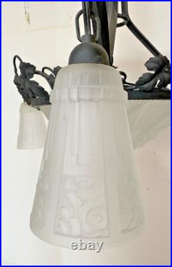 Lustre Fer Forgé Art Déco En Verre Moulé 1930 Verrerie Des Hanots