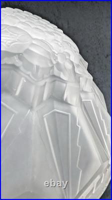 Lustre Fer Forgé Art Déco En Verre Moulé 1930 Verrerie Des Hanots