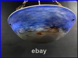 Lustre suspension vasque Art Déco en pâte de verre signée Lorrain