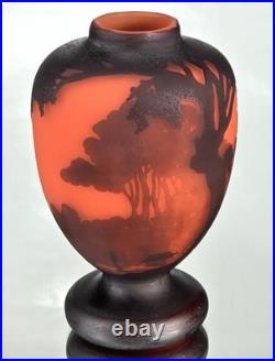 MULLER Frères Lunéville Vase Paysage Lacustre Pâte de Verre Gravé ART DECO