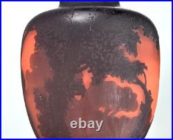 MULLER Frères Lunéville Vase Paysage Lacustre Pâte de Verre Gravé ART DECO