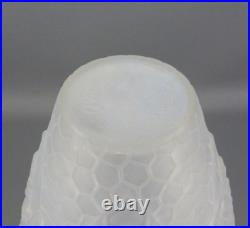 Magnifique grand vase en verre dépoli de style art déco, signé MADE IN FRANCE