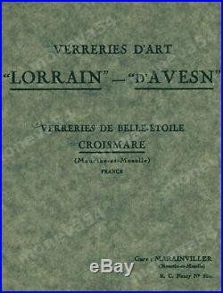 P. Davesn Paire De Lampes Art Déco En Verre Moulé Et Métal Poli 1930